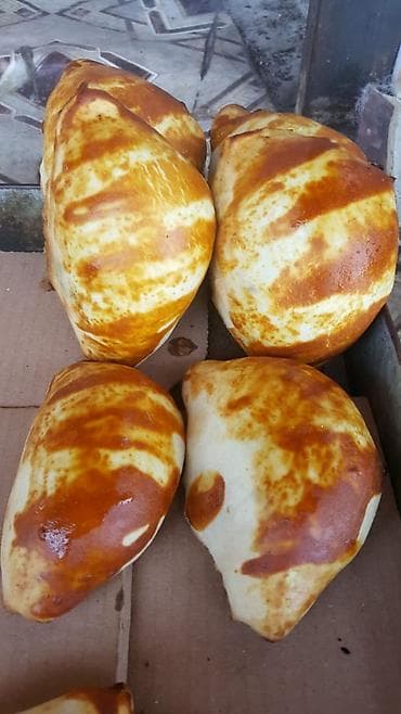 хлеб: Самса из тандыра - Традиционная самса треугольной формы, выпеченная в — 1