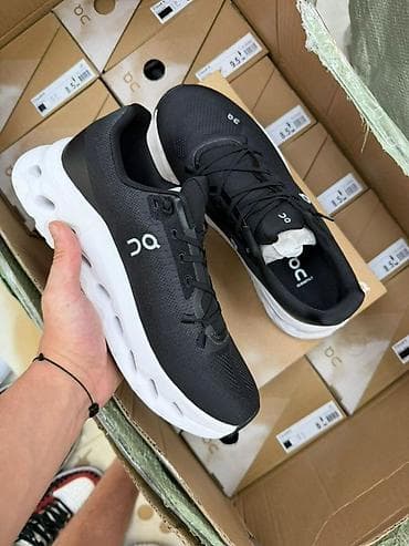 Жеке буюмдар: Эркектердин кроссовкасы, 41, 42, 43, Жаңы, түсү - Кара — 3