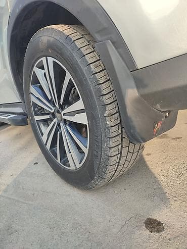 roewe er6: Roewe RX5: 2020 г., 1.5 л, Автомат, Гибрид, Кроссовер — 1