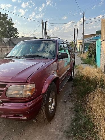 ford expedition: Ford Explorer: 1996 г., 4 л, Автомат, Бензин, Внедорожник — 1