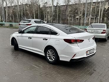 haval h3: Hyundai Sonata: 2019 г., 2 л, Автомат, Бензин, Седан — 3
