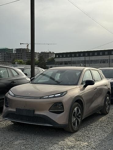 Changan: Changan Qiyuan Q05: 2025 г., Робот, Электромобиль, Кроссовер — 2