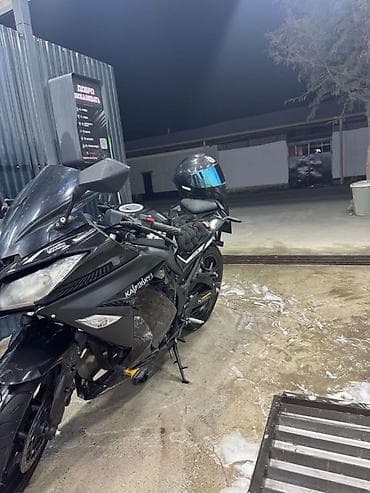дордой скутер: Спортбайк Kawasaki, 250 куб. см, Бензин — 4