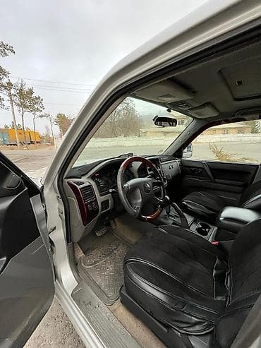 4 4 мотор: Mitsubishi Pajero: 2002 г., 3.2 л, Внедорожник — 5