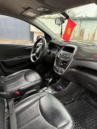 g comp: Chevrolet Spark: 2018 г., 0.1 л, Автомат, Бензин, Хэтчбэк — 8