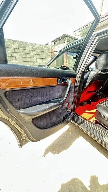 mazda miata: Audi 100: 1991 г., 2.8 л, Бензин, Седан — 7