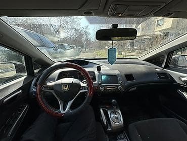 kia moring: Honda Civic: 2007 г., 1.6 л, Автомат, Бензин, Седан — 10