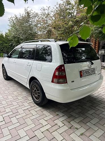 Toyota Corolla: 2002 г., Универсал — 5