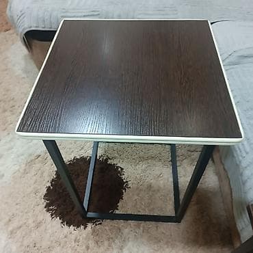 foldable table: По 2000 сом. Состояние отличное! Ватсаппа нет. Соцсетями не пользуюсь — 2