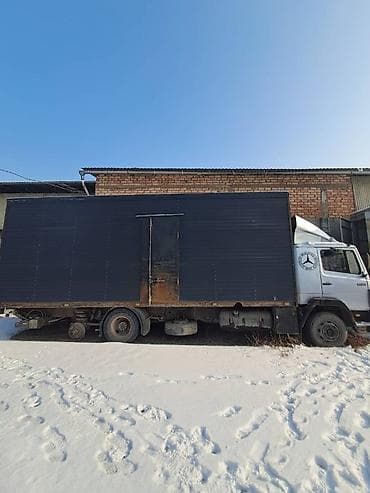 сапог грузавой: Легкий грузовик, Mercedes-Benz, Б/у — 4