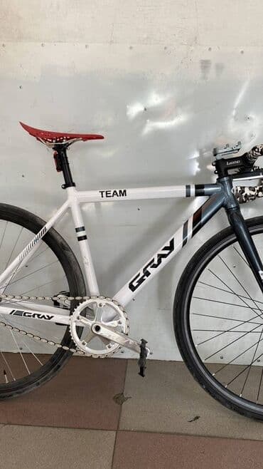 велосипед фикс: Городской велосипед, Рама M (156 - 178 см), Б/у — 3