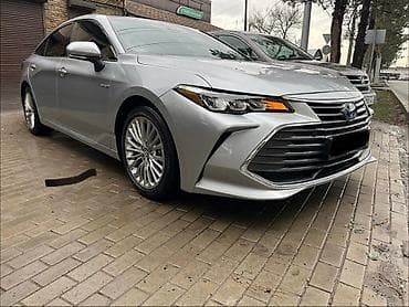 Toyota Avalon: 2019 г., 2.5 л, Вариатор, Гибрид, Седан — 2