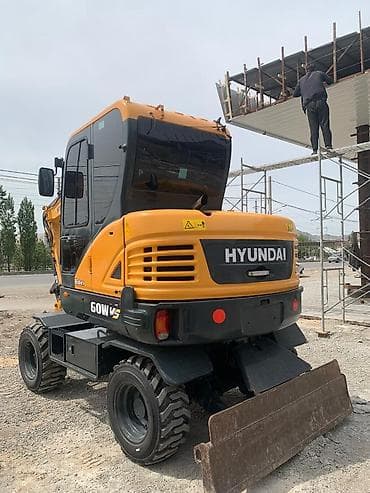 lexus lx 330: Экскаватор, Hyundai, Колесный — 2