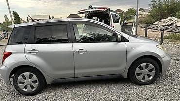 sprinter 2 7: Toyota Ist: 2003 г., 1.5 л, Автомат, Бензин — 3