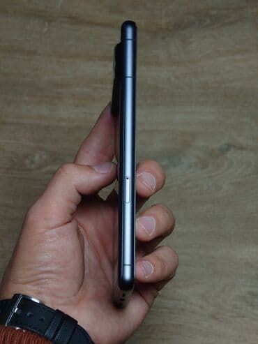 Аудиотехника: Google Pixel 7, Б/у, 256 ГБ, цвет - Черный, 1 SIM, eSIM — 5