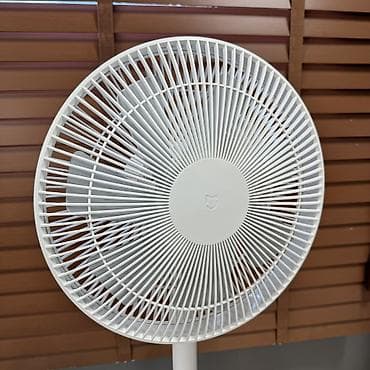 xiaomi 4a: Напольный вентилятор Mijia Standing Fan Основные особенности: - Тихая — 2