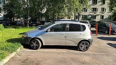 Унаа: Chevrolet Aveo: 2007 г., 1.6 л, Кол менен иштөөчү, Бензин, Хетчбек — 1