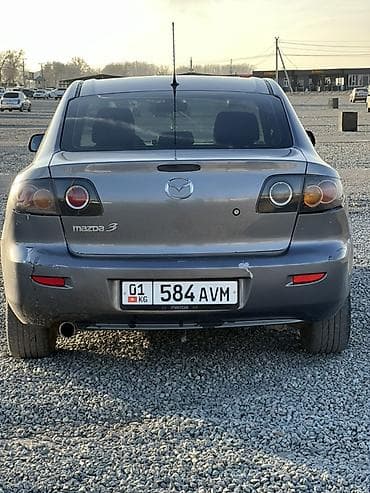 Mazda 3: 2004 г., 2 л, Механика, Газ, Седан — 2