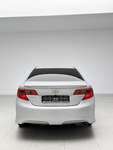 2011: Toyota Camry: 2011 г., Автомат, Бензин, Седан — 6