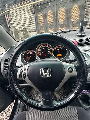 обмен на жазз: Honda Jazz: 2008 г., 1.4 л, Автомат, Бензин, Хэтчбэк — 4