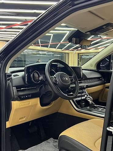 minivan: Минивэн, Пункт назначения: Чаек, Количество мест: 5, Лицензия №: 22306494 — 4