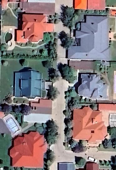 уч: Особняк в VIP-городке, район с. Орто-Сай. - Площадь дома: 300 м² - — 1