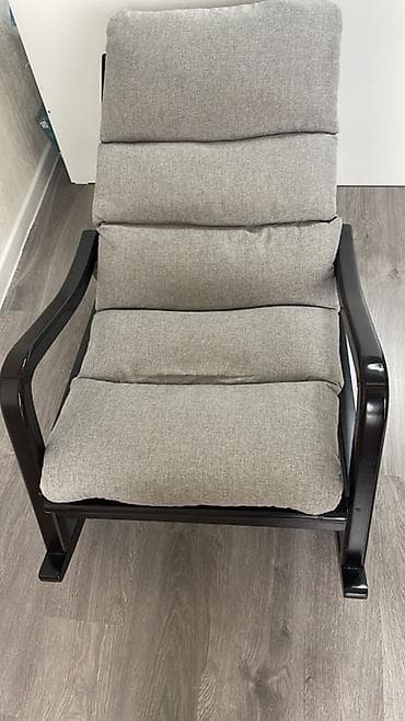 Массажные кресла: Кресла-качалка, Б/у, Самовывоз, цвет - Черный — 1