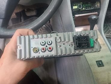 Техника и электроника: Автомагнитола Pioneer GM Y-GOLD1789 Характеристики и разъёмы: - — 2