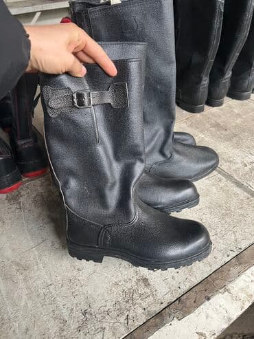 брендовая мужская одежда бишкек: Российские сапоги Фарадей
Отук кирзовые 
42 43 44 45 46 размер бар — 1