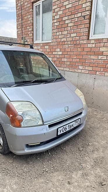 2005: Honda Mobilio: 2005 г., Минивэн — 5
