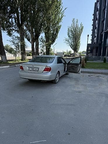 Toyota Camry: 2004 г., 2.4 л, Автомат, Бензин, Седан — 2