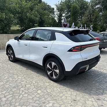 cl 63: Changan Qiyuan Q05: 2026 г., Электромобиль, Кроссовер — 3