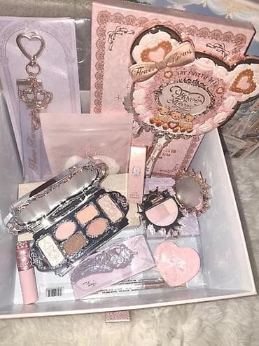 бьюти боксы: Мечта любой девушки😍Подарочный бьюти-набор Flower Knows коллекция — 1