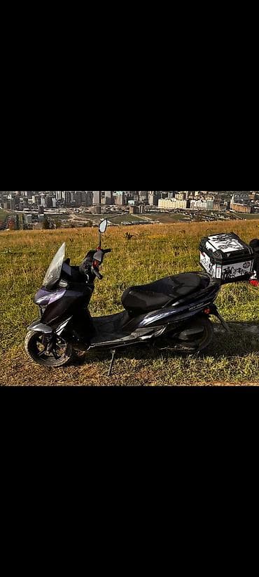 Тип скутера 150 куб. см, Бензин, Б/у — 4