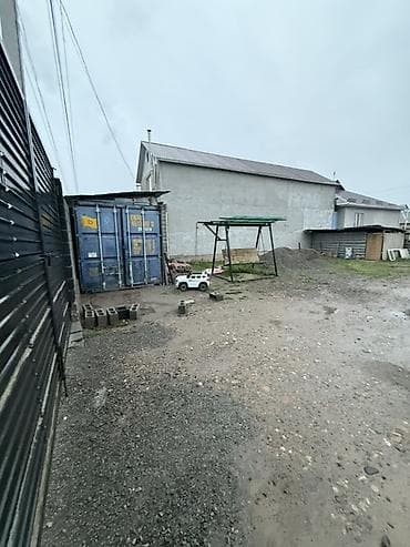 🔥 Срочно продаётся времянка в Ак-Ордо 3! 📍 Район: Ак-Ордо 3 📏 Площадь