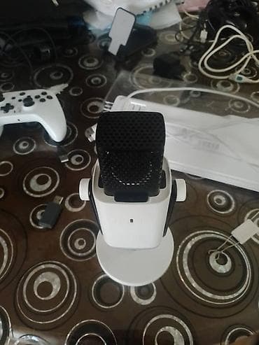 xbox one scorpio: Студийный конденсаторный микрофон с настольной стойкой - Форм‑фактор — 3