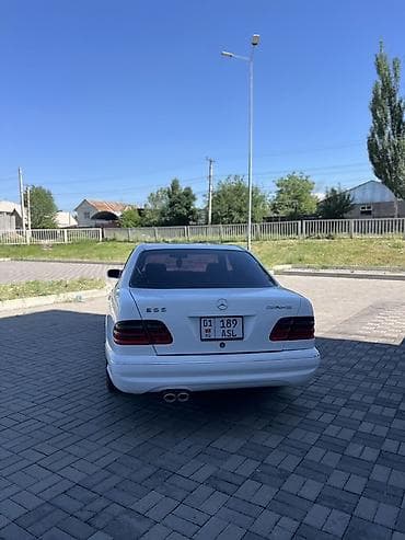 машина автамабил: Mercedes-Benz E-Class: 2001 г., 3.2 л, Автомат, Бензин, Седан — 5