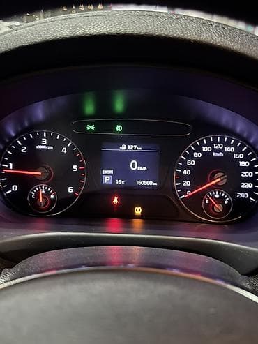 чехол кожа: Kia Sorento: 2018 г., 2 л, Автомат, Дизель, Кроссовер — 9