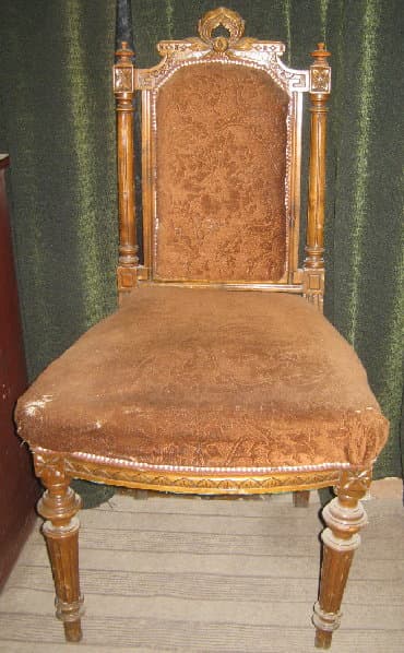 старый мебель продаю: Антиквариат, кон. XIX в. Три стула, комплектом. Цена за комплект 3 — 4