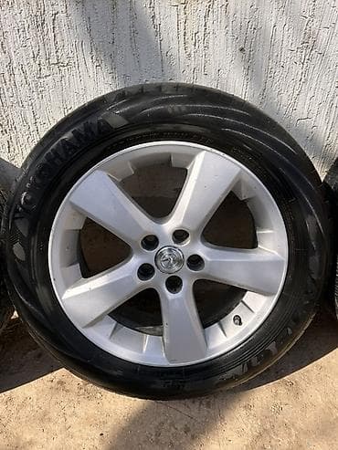 кочкор авто: Дөңгөлөктөр монтажда 225 / 60 / R 18, Жай, Колдонулган, Комплект — 4