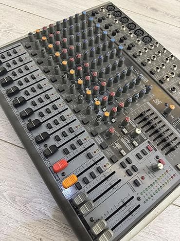 airpods pro case: Концертный, Без усилителя, Каналов: 18, Разъем: XLR, Есть эквалайзер — 2