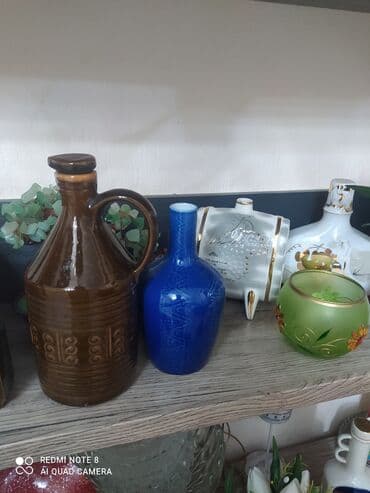 Вазы: Продаю вазы на любой вкус и цвет,смотреть все фото. каждая — 8