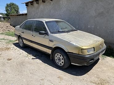 Volkswagen Passat: 1990 г., 1.8 л, Механика, Бензин, Седан — 2