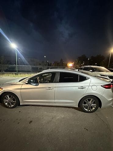нета с машина: Hyundai Elantra: 2017 г., 2 л, Автомат, Бензин, Седан — 3