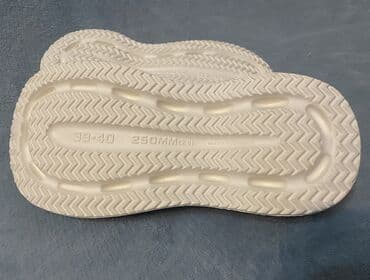 фирменная обувь из италии: Кроксы, размер 39-40 новые подойдут студентам-медикам или уже — 2