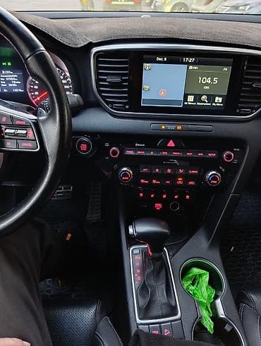 киа крассовер: Kia Sportage: 2019 г., 2 л, Дизель, Кроссовер — 8