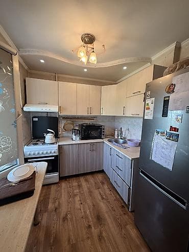 Недвижимость: 3 комнаты, 58 м², 104 серия, 4 мкр 104 серия, 2 этаж, Евроремонт — 6