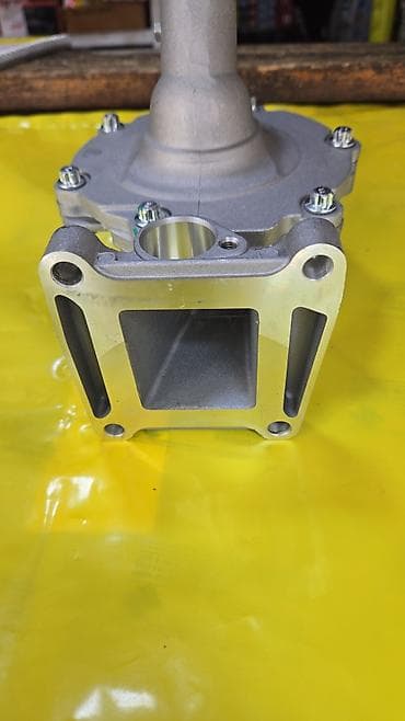 Помпа Ford 2000 г., Новый