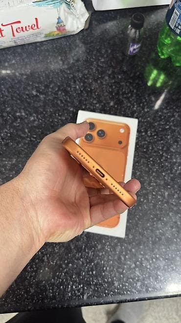 iphone продажа: IPhone 17 Pro Max, Б/у, 256 ГБ, Оранжевый, Коробка, 99 % — 6