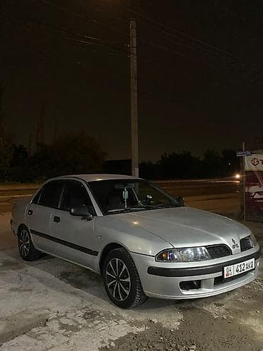 Mitsubishi Carisma: 2001 г., 1.8 л, Кол менен иштөөчү, Бензин, Седан — 2